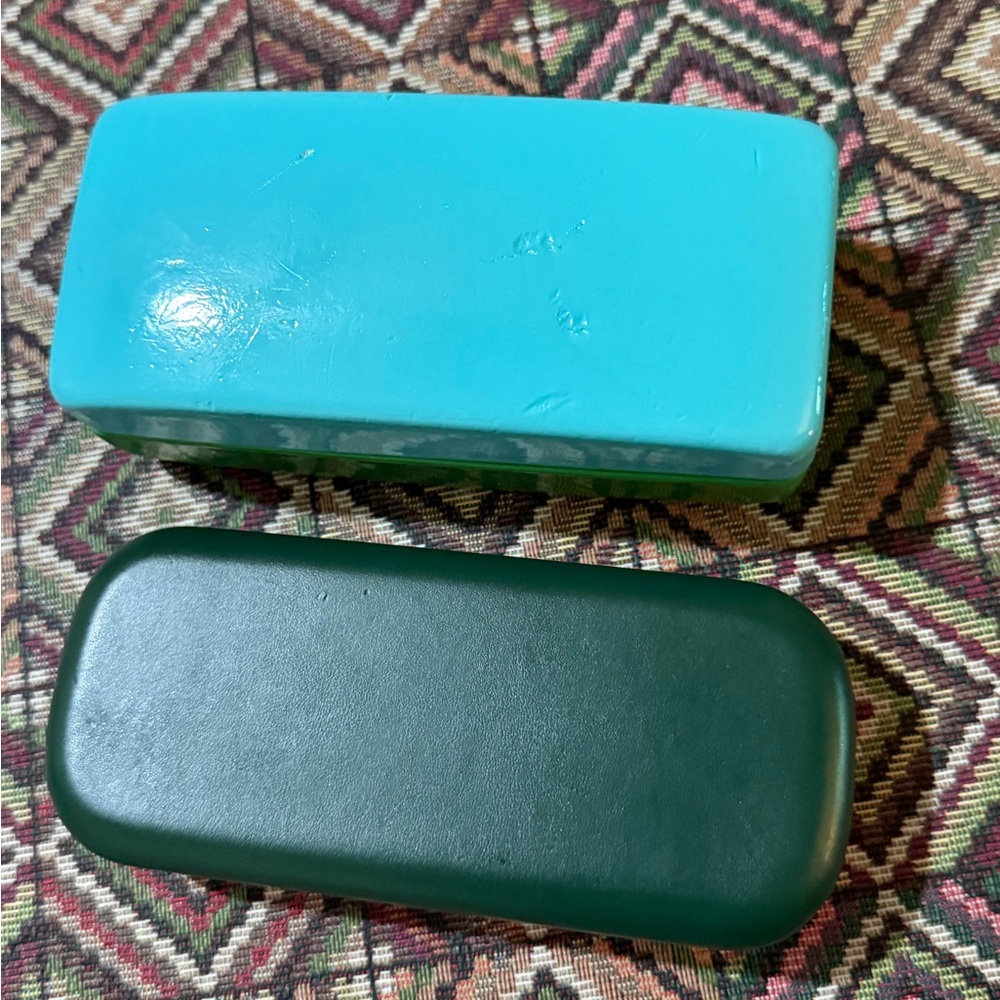 Kate Spade  Green and Pink Lot of 2 Eyeglasses Cases - Picture 2 of 8